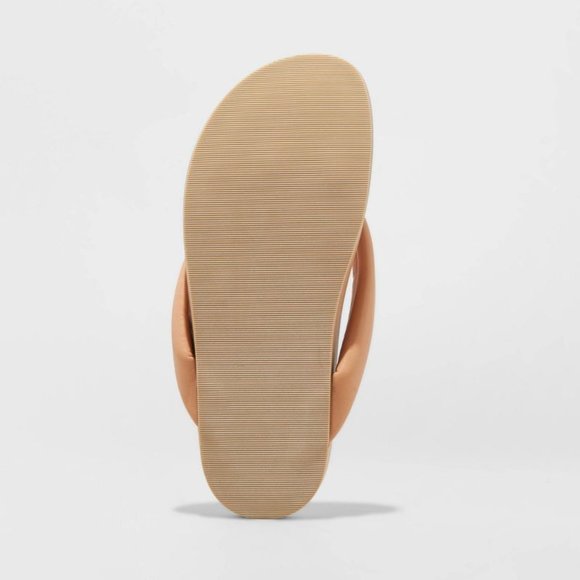 Universal Thread Women's Padded Thong Flip Flop - Picture 4 of 4